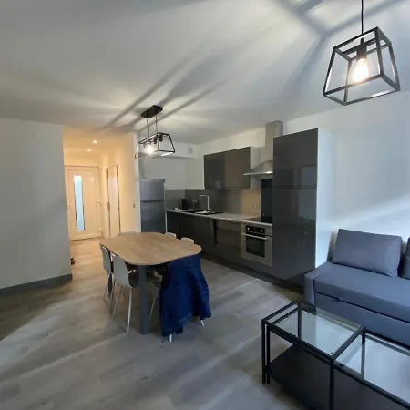 Avec Un T3 Un T2 Et Un En Centre D ארגלס-גזוסט